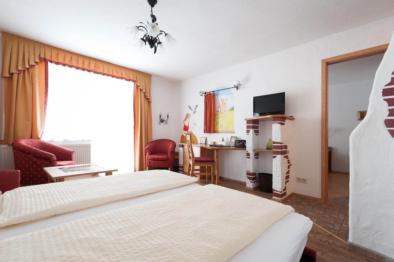 Maerchenhotel 3 Sterne Superior Waldpension Nebelstein Harbach  Экстерьер фото